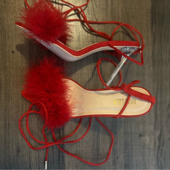 NWOT Feather Heels - Picture 1 of 4